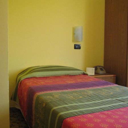 Albergo Carpino マンゴーネ エクステリア 写真